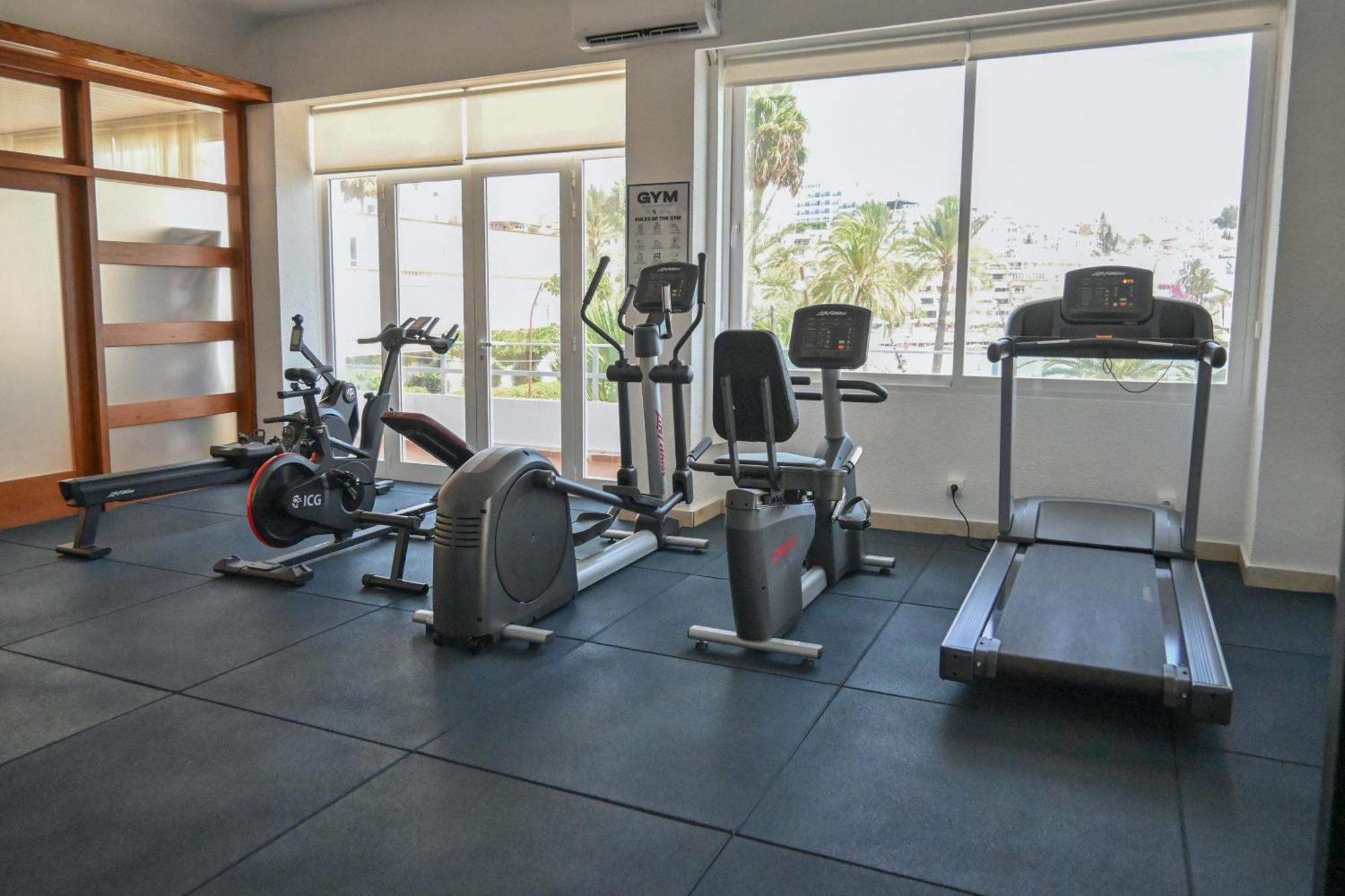 Apartamentos Mar Y Playa Ибиса Екстериор снимка
