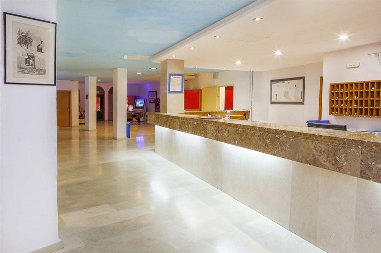 Apartamentos Mar Y Playa Ибиса Екстериор снимка