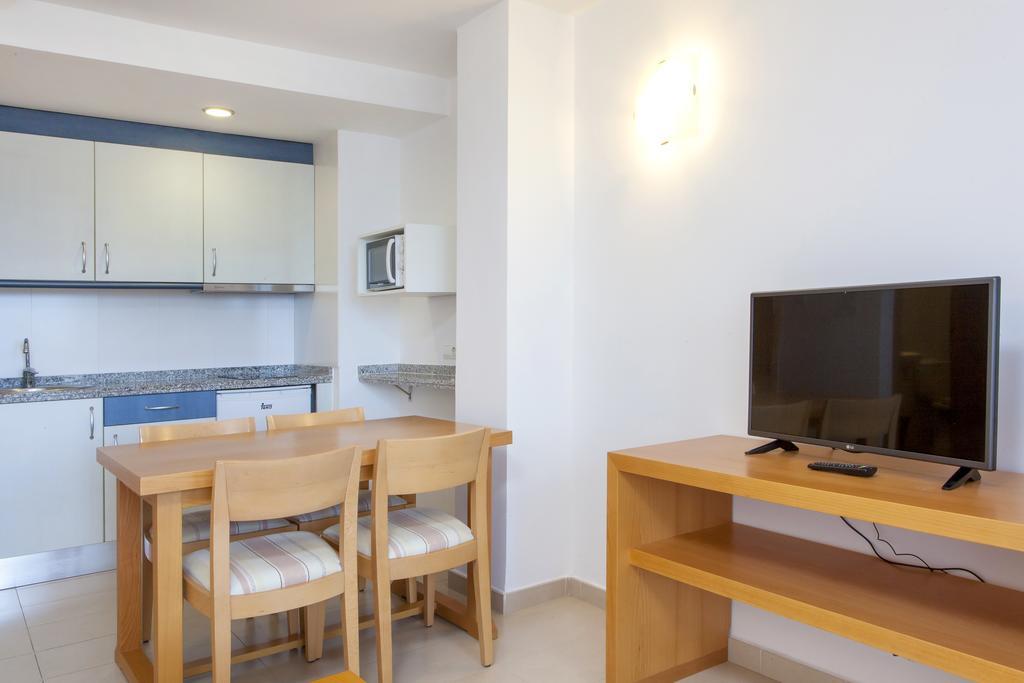 Apartamentos Mar Y Playa Ибиса Екстериор снимка